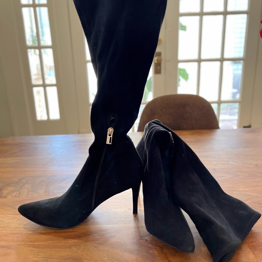 Stiletto kitten heel mid calf boots